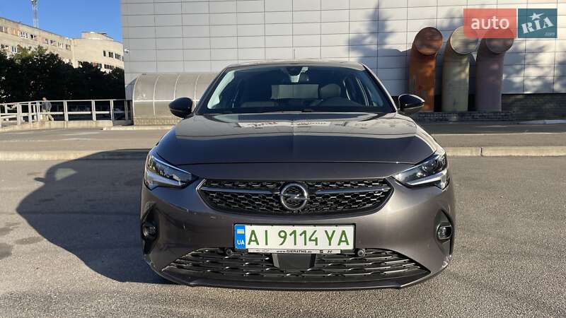 Хэтчбек Opel Corsa-e 2020 в 