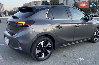Хэтчбек Opel Corsa-e 2020 в 