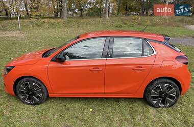 Хэтчбек Opel Corsa-e 2020 в 