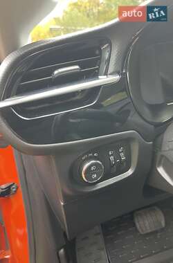 Хэтчбек Opel Corsa-e 2020 в 