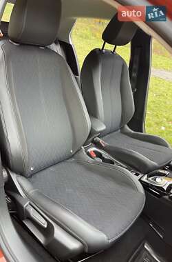 Хэтчбек Opel Corsa-e 2020 в 