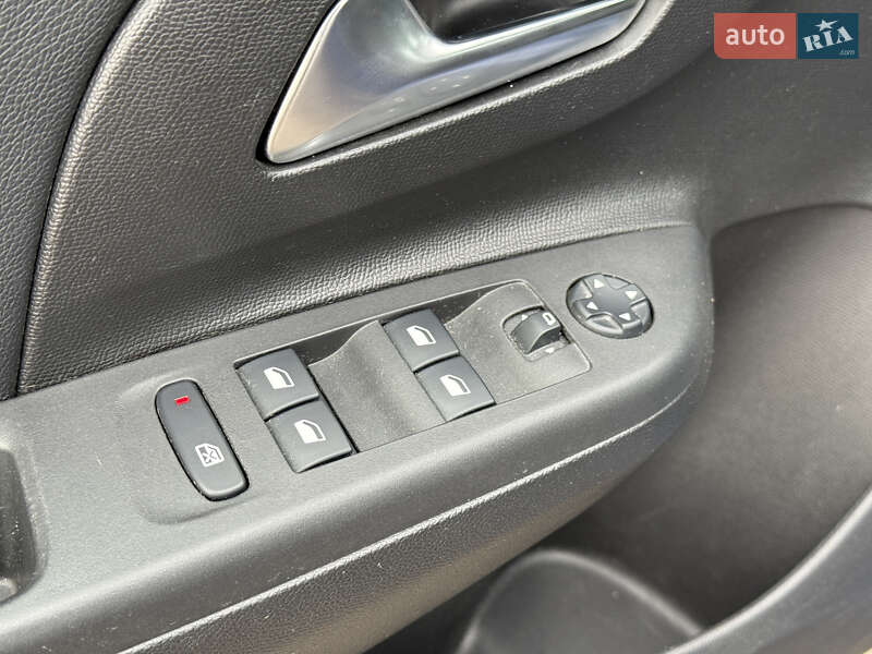 Хетчбек Opel Corsa-e 2021 в Рівному