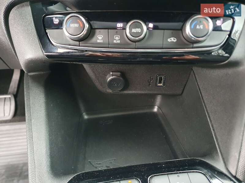 Хэтчбек Opel Corsa-e 2022 в Киеве