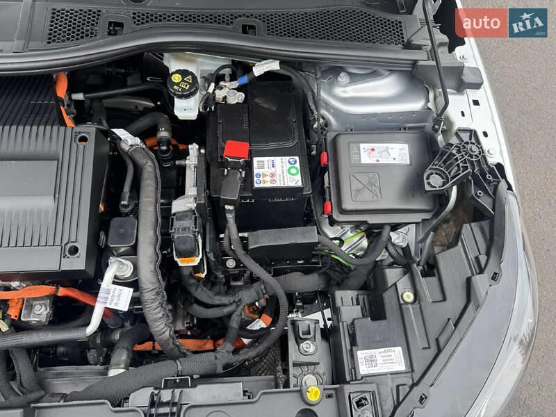 Хэтчбек Opel Corsa-e 2023 в Ровно фото 44 Хэтчбек Opel Corsa-e 2023 в Ровно