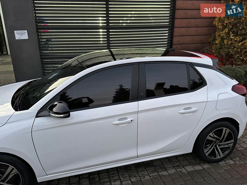 Хэтчбек Opel Corsa-e 2023 в Львове