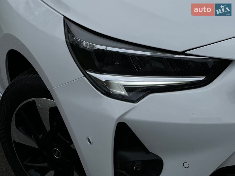Хетчбек Opel Corsa-e 2021 в Львові