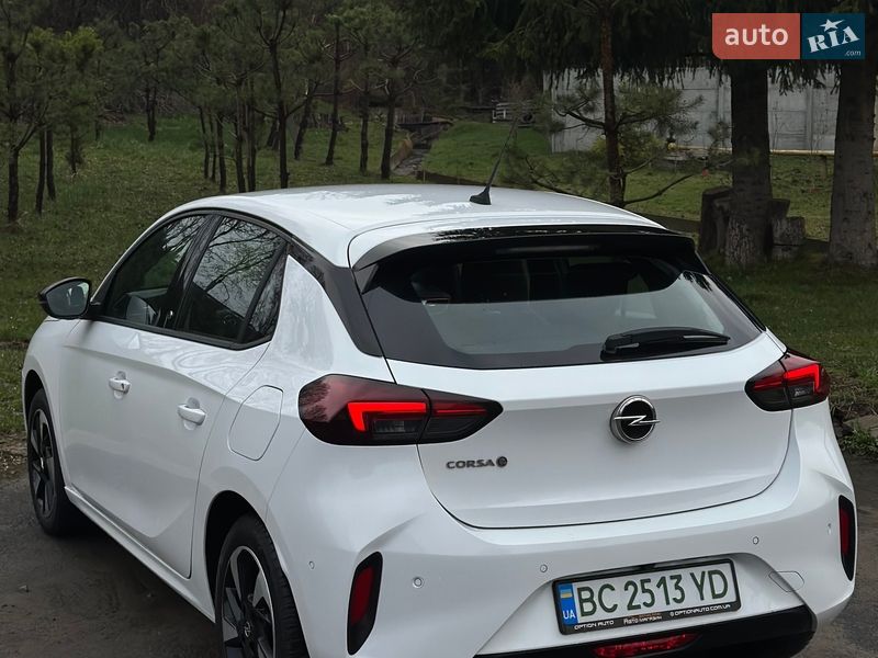 Хетчбек Opel Corsa-e 2021 в Львові