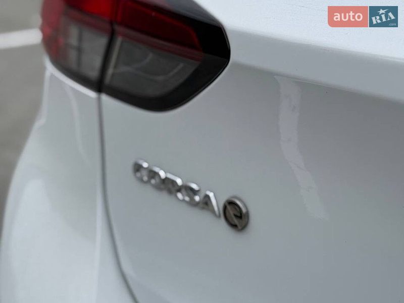Хэтчбек Opel Corsa-e 2023 в Ровно