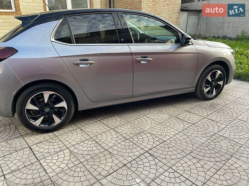Хэтчбек Opel Corsa-e 2021 в Киеве