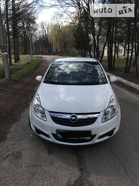 Хетчбек Opel Corsa 2008 в Львові фото 2 Хетчбек Opel Corsa 2008 в Львові