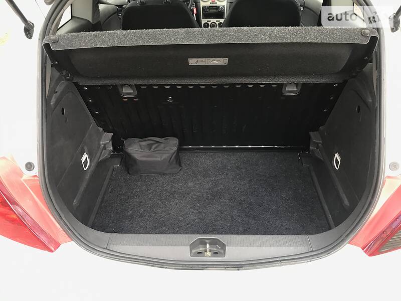 Хетчбек Opel Corsa 2008 в Львові фото 15 Хетчбек Opel Corsa 2008 в Львові