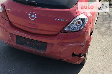 Хэтчбек Opel Corsa 2007 в Киеве