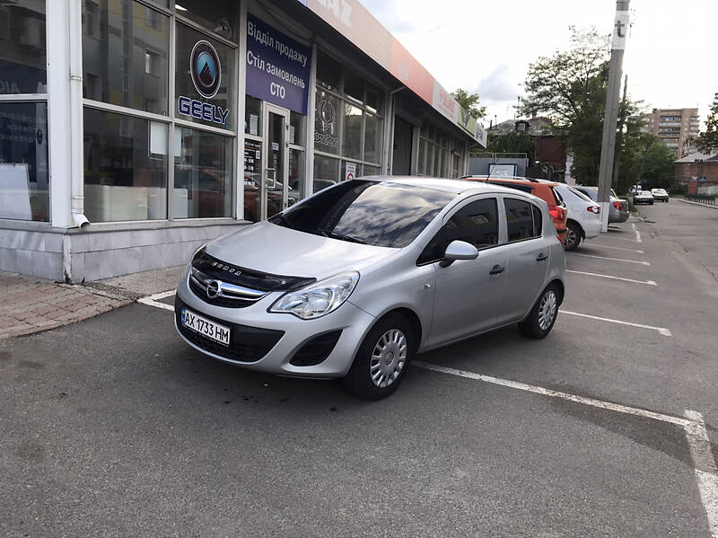 Хетчбек Opel Corsa 2012 в Харкові