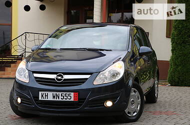Хетчбек Opel Corsa 2007 в 