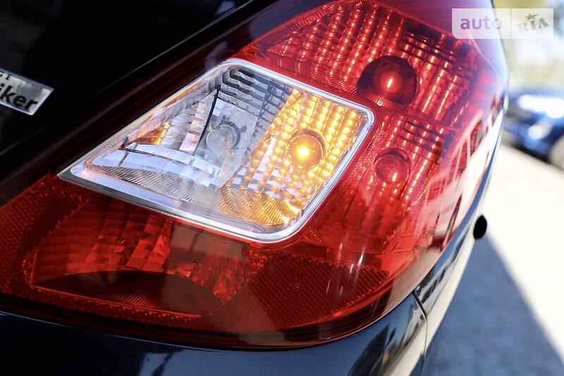 Хетчбек Opel Corsa 2015 в Дрогобичі