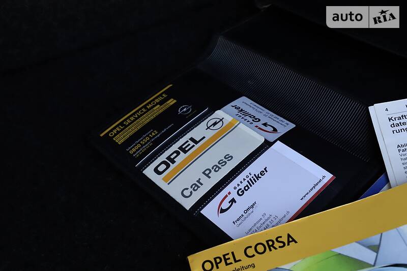Хетчбек Opel Corsa 2015 в Дрогобичі