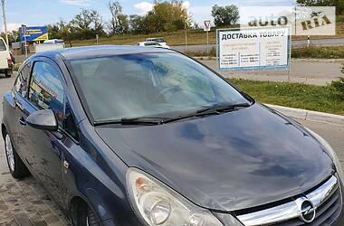 Хэтчбек Opel Corsa 2010 в Стрые