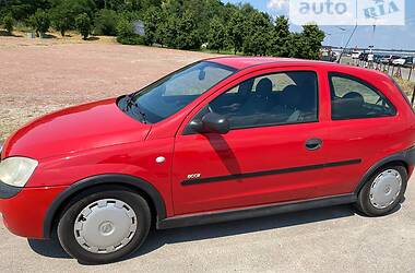 Хэтчбек Opel Corsa 2002 в Киеве