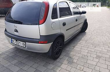 Хэтчбек Opel Corsa 2003 в Львове