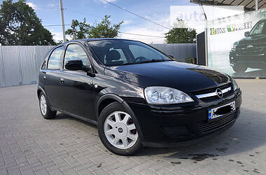 Хэтчбек Opel Corsa 2006 в 