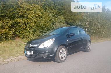 Хэтчбек Opel Corsa 2007 в Львове