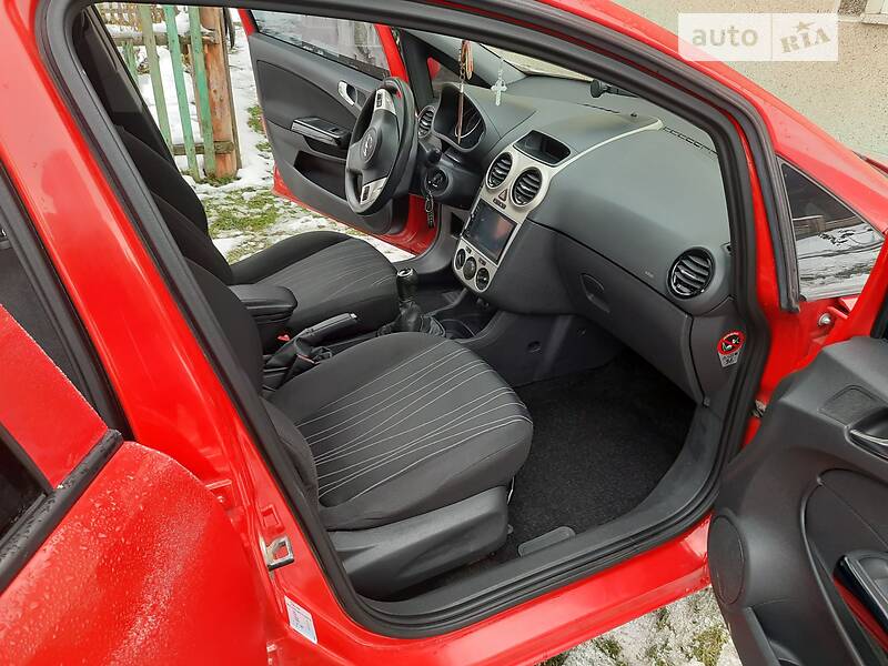 Хэтчбек Opel Corsa 2006 в Ивано-Франковске фото 5 Хэтчбек Opel Corsa 2006 в Ивано-Франковске