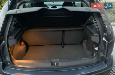 Хэтчбек Opel Corsa 2006 в Ковеле