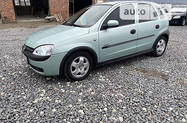 Хэтчбек Opel Corsa 2002 в Дрогобыче