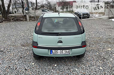 Хэтчбек Opel Corsa 2002 в Дрогобыче