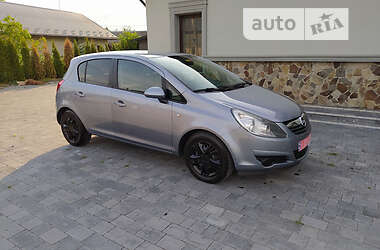 Хэтчбек Opel Corsa 2010 в Коломые