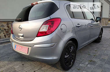 Хэтчбек Opel Corsa 2010 в Коломые