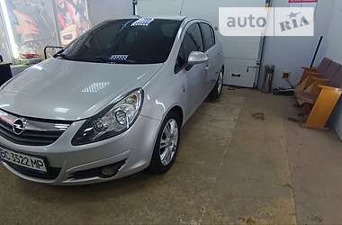 Хэтчбек Opel Corsa 2010 в Ивано-Франковске