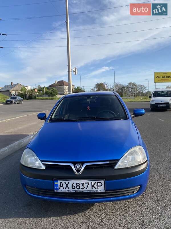 Хэтчбек Opel Corsa 2001 в Одессе