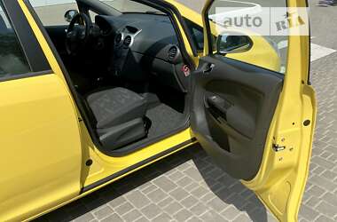 Хэтчбек Opel Corsa 2013 в 