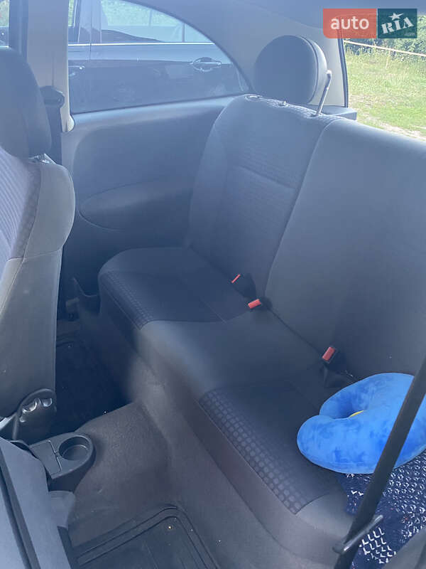 Хетчбек Opel Corsa 2002 в Вінниці