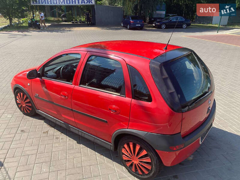 Хетчбек Opel Corsa 2001 в Києві