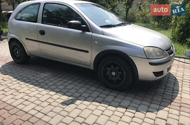 Хетчбек Opel Corsa 2001 в Сваляві