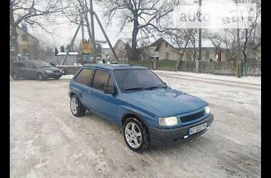 Хэтчбек Opel Corsa 1991 в 