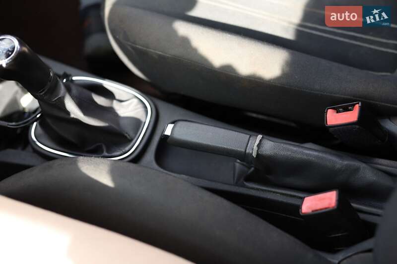 Хэтчбек Opel Corsa 2009 в Черновцах фото 2 Хэтчбек Opel Corsa 2009 в Черновцах