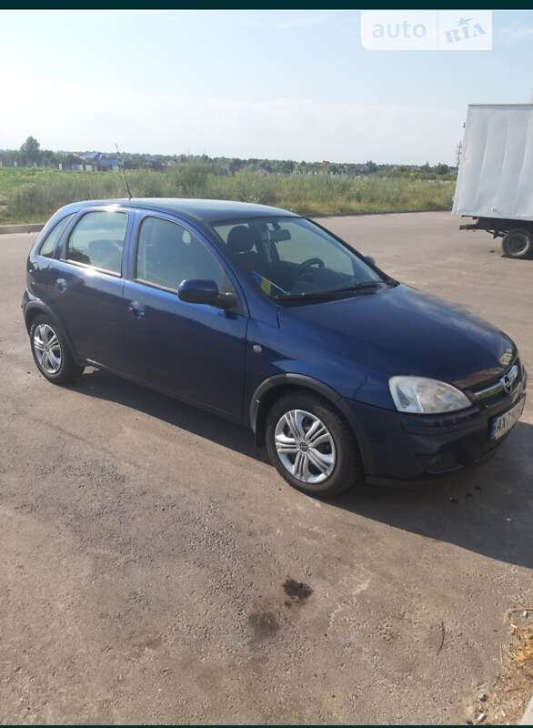 Хэтчбек Opel Corsa 2004 в Полтаве