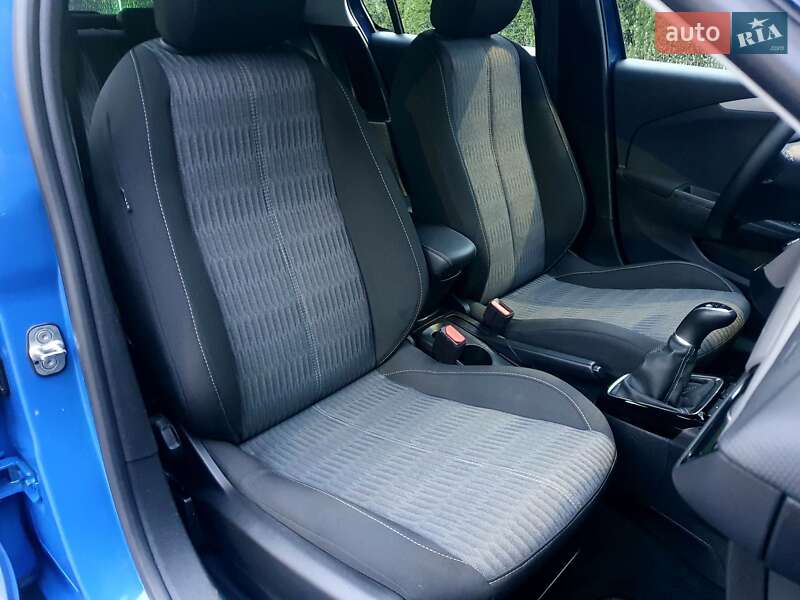 Хэтчбек Opel Corsa 2021 в Киеве