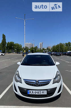 Хетчбек Opel Corsa 2014 в 