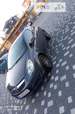 Хэтчбек Opel Corsa 2010 в Шепетовке