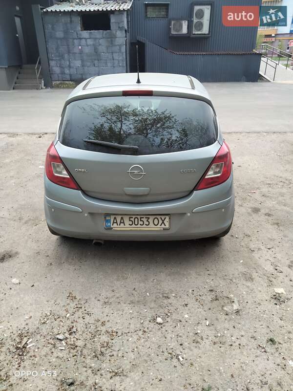 Хетчбек Opel Corsa 2007 в Києві
