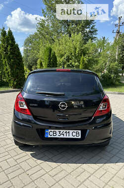 Хэтчбек Opel Corsa 2008 в 