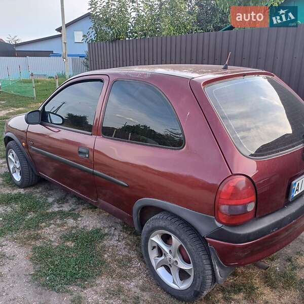 Хэтчбек Opel Corsa 1999 в Переяславе