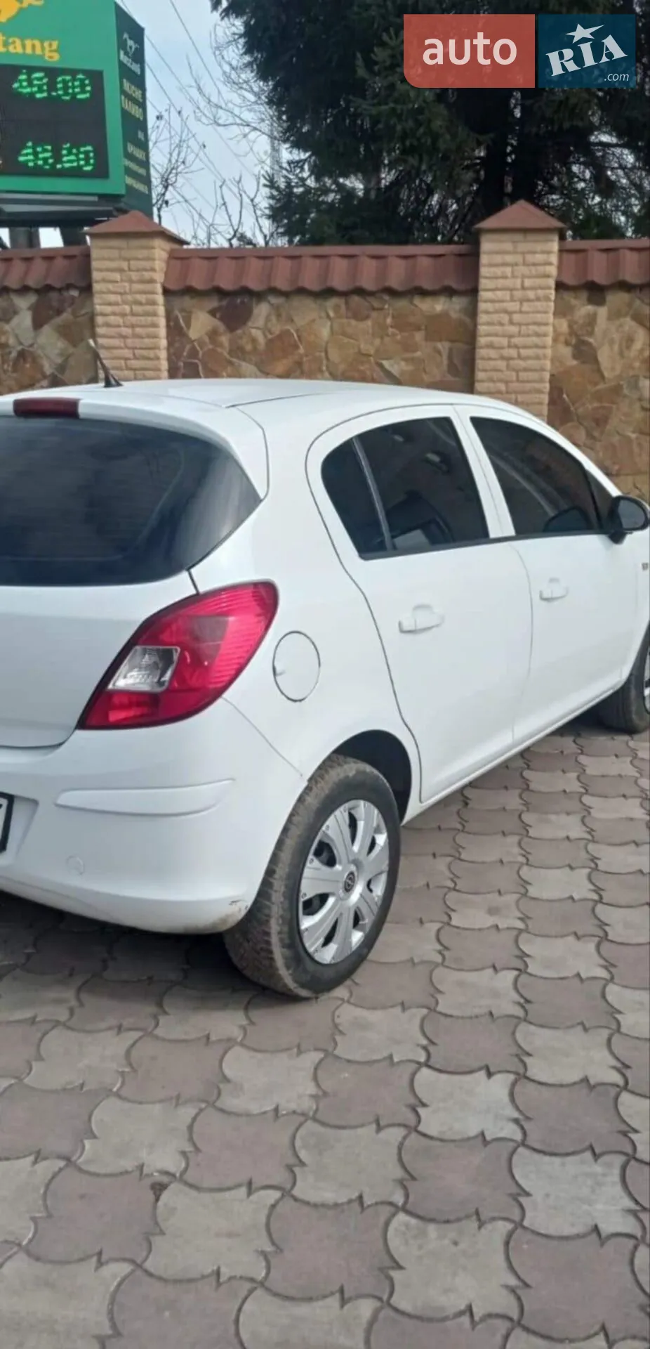 2010 Opel Corsa - мініатюра 2