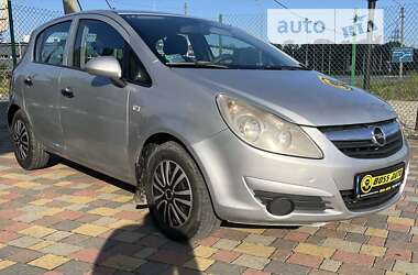 Хетчбек Opel Corsa 2010 в Стрию