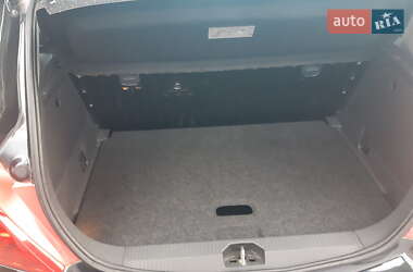 Хэтчбек Opel Corsa 2012 в 