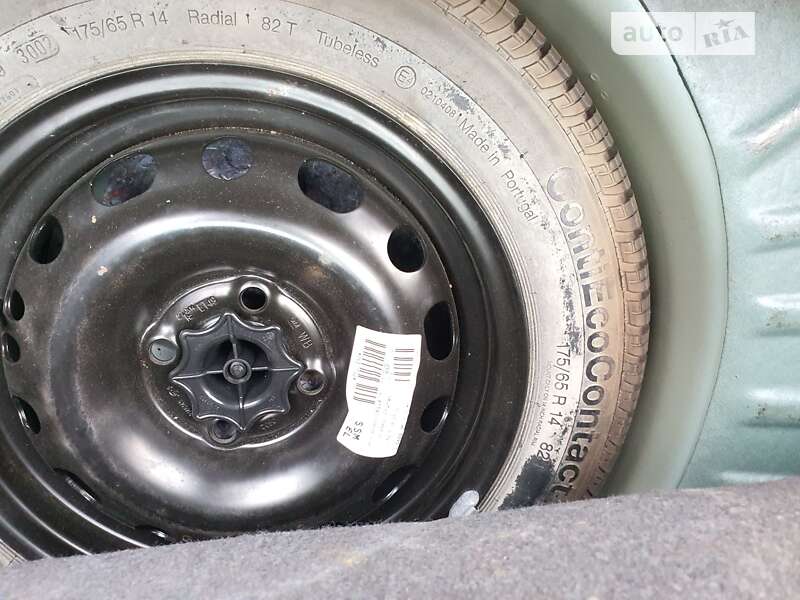Хэтчбек Opel Corsa 2002 в Полтаве